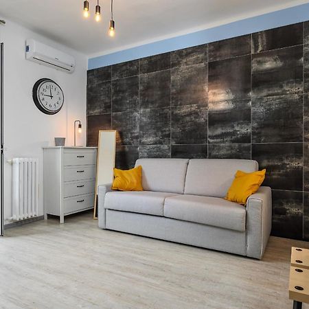 Ferienwohnung Insubria 8-3Sx - Monolocale Cool Mailand Exterior foto
